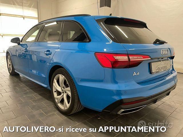 Usata Audi A4 S-Line 190 CV (139 kW) 2020 Blu Berlina