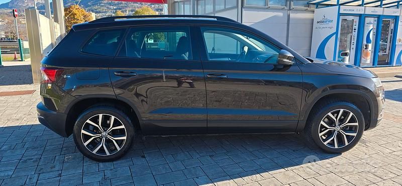 Usata Skoda Karoq Style 150 CV (110 kW) 2019 Marrone SUV