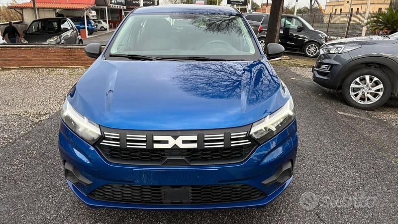 Usata Dacia Sandero Essentiel 91 CV (66 kW) 2023 Blu Berlina