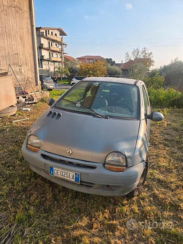 Usata Renault Twingo 2003 Grigio Utilitaria