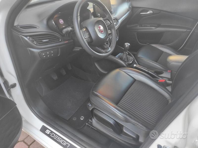 Usata Fiat Tipo S 120 CV (88 kW) 2017 Bianco Berlina