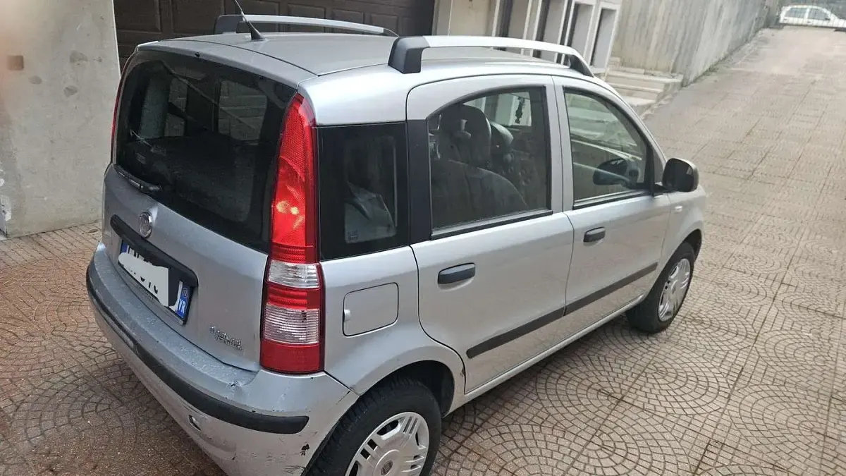 Usata Fiat Panda Dynamic 77 CV (56 kW) 2012 Utilitaria