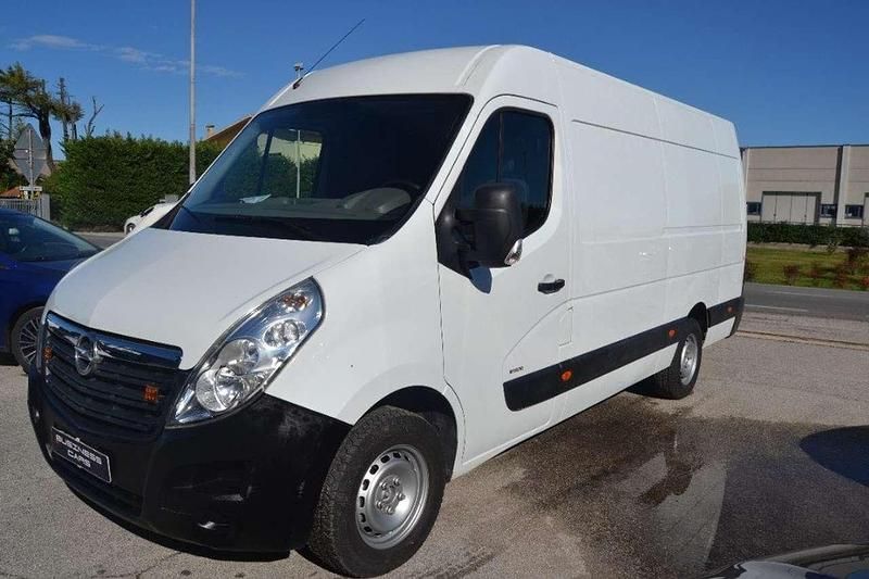 Bianco Usata 2015 Opel Movano Station wagon | 13.290 € (Buon prezzo) - Immagine 1/4