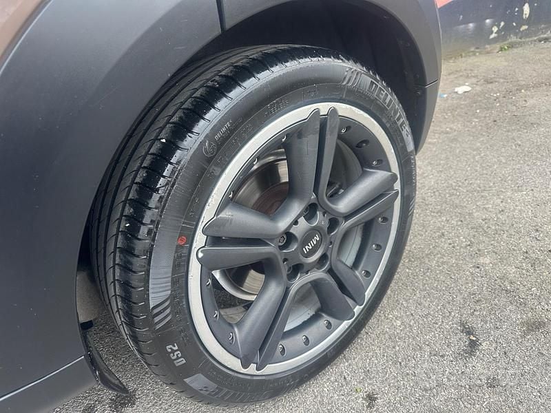 Usata Mini Countryman 143 CV (105 kW) 2014 Marrone SUV