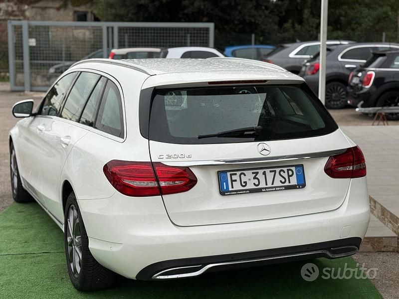 Usata Mercedes C200 Premium 135 CV (99 kW) 2016 Bianco Berlina