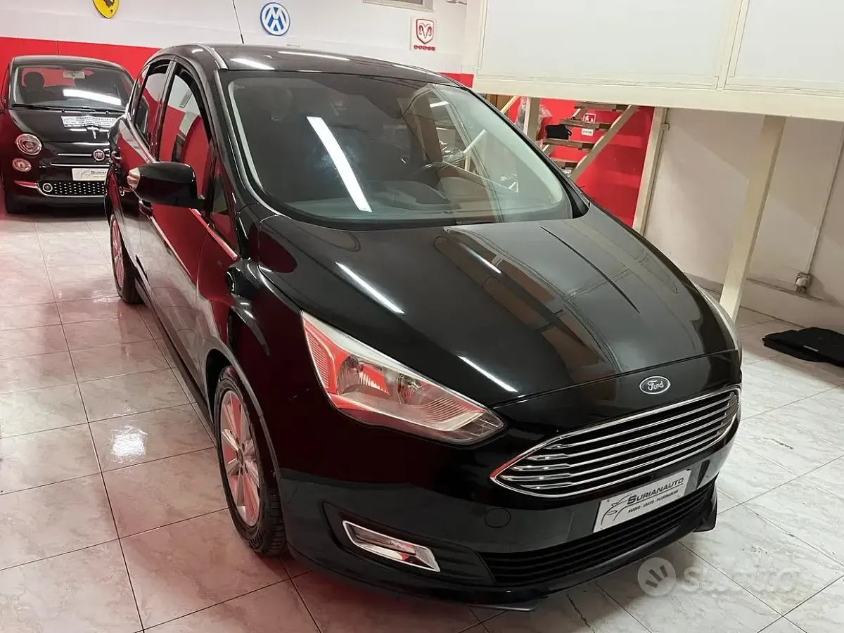 Usata Ford C-MAX Titanium 120 CV (88 kW) 2016 Nero Monovolume