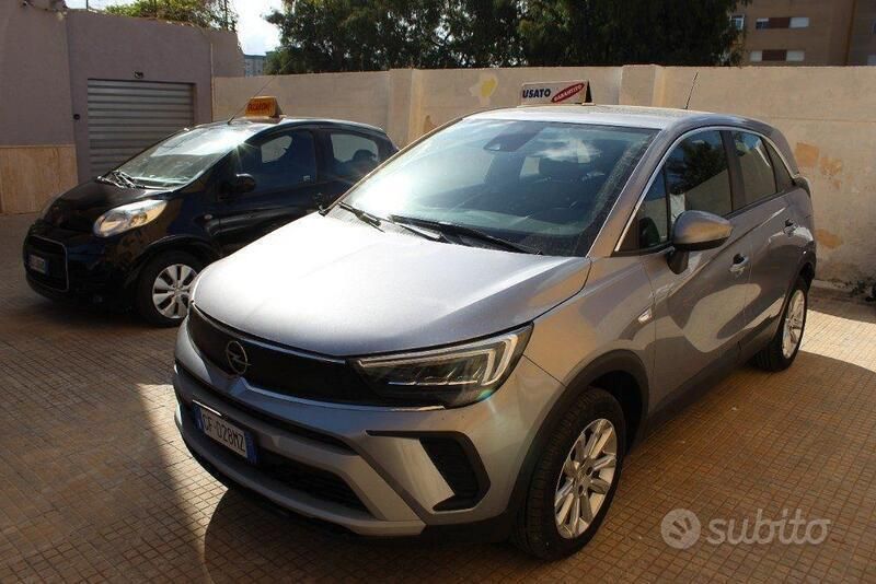 Grigio Usata 2021 Opel Crossland Ultimate SUV | 11.500 € (Buon prezzo) - Immagine 1/4