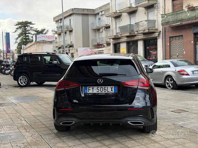 Usata Mercedes A180 AMG 115 CV (84 kW) 2018 Nero Berlina