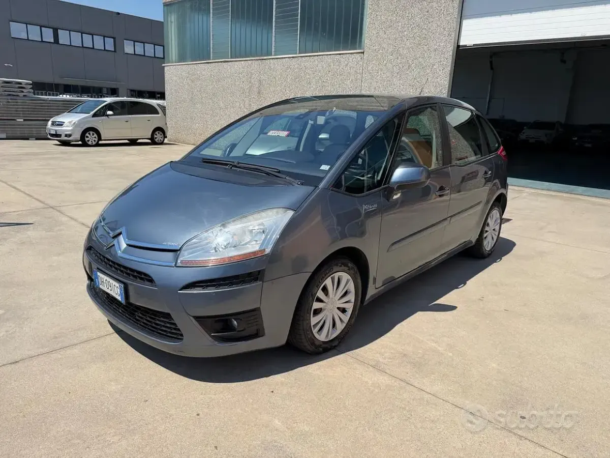 Usata Citroën C4 Picasso 109 CV (80 kW) 2007 Grigio Monovolume
