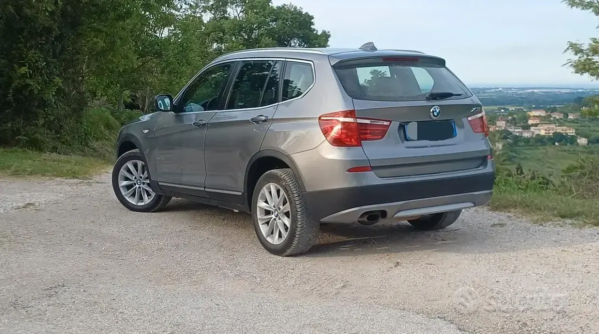 Usata BMW X3 184 CV (135 kW) 2011 Grigio SUV