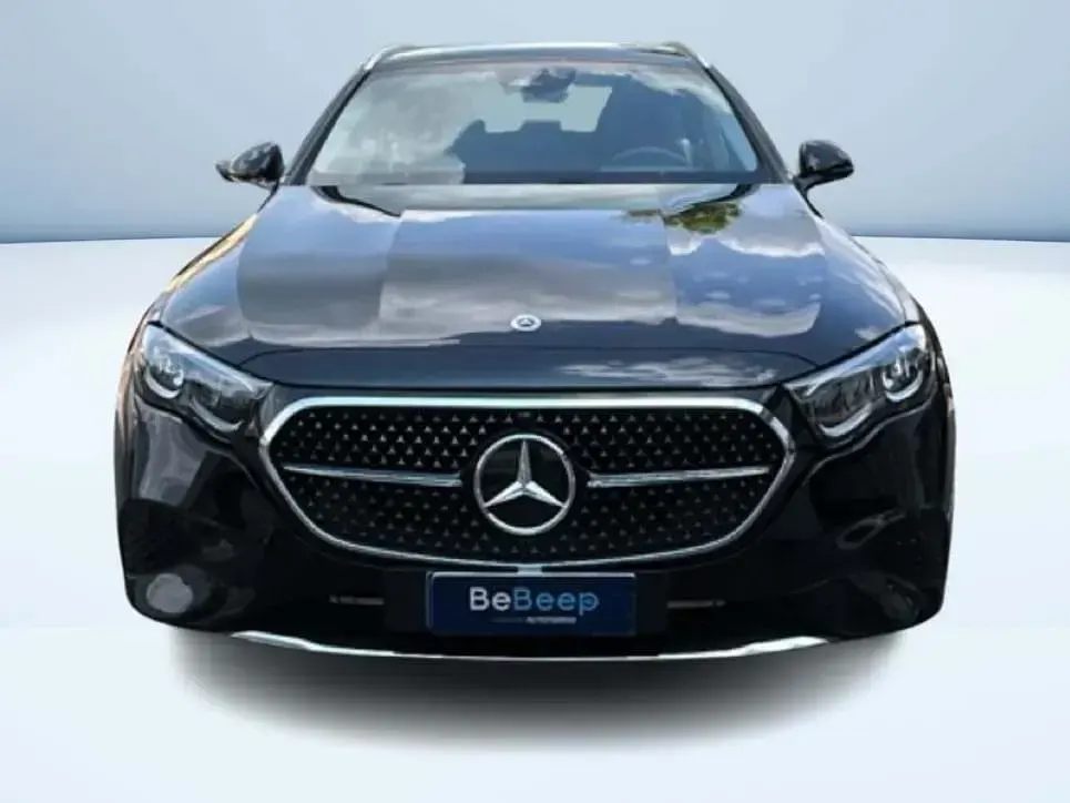 Usata Mercedes 200 Advanced 163 CV (119 kW) 2025 Nero Station wagon
