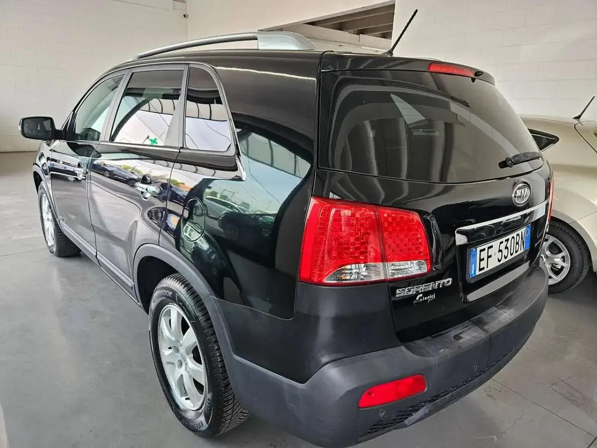 Usata Kia Sorento Active 197 CV (144 kW) 2010 Nero SUV