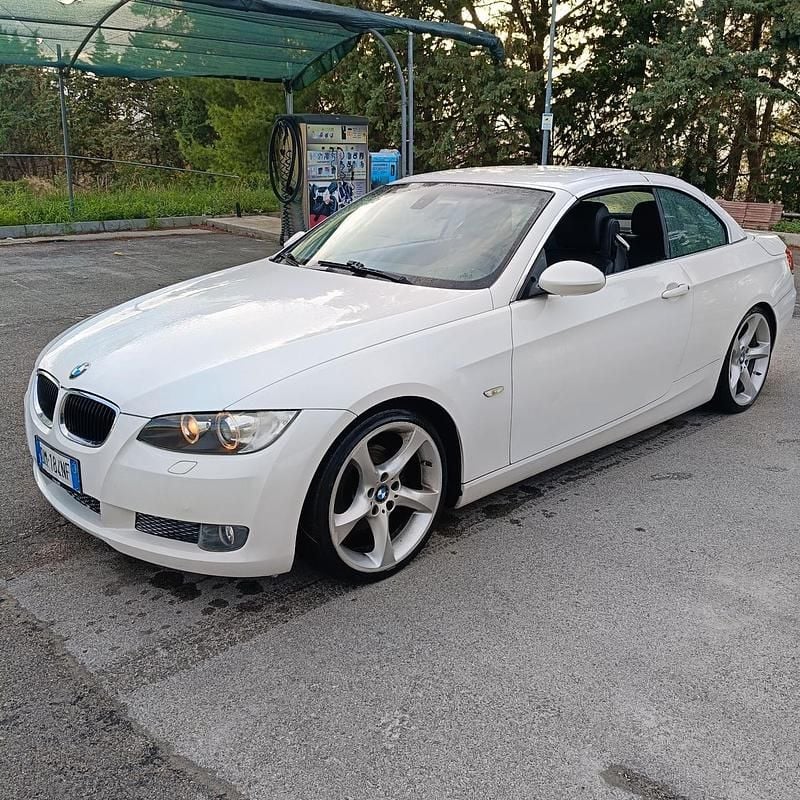 Usata BMW 320 Cabriolet 176 CV (129 kW) 2008 Bianco Cabrio