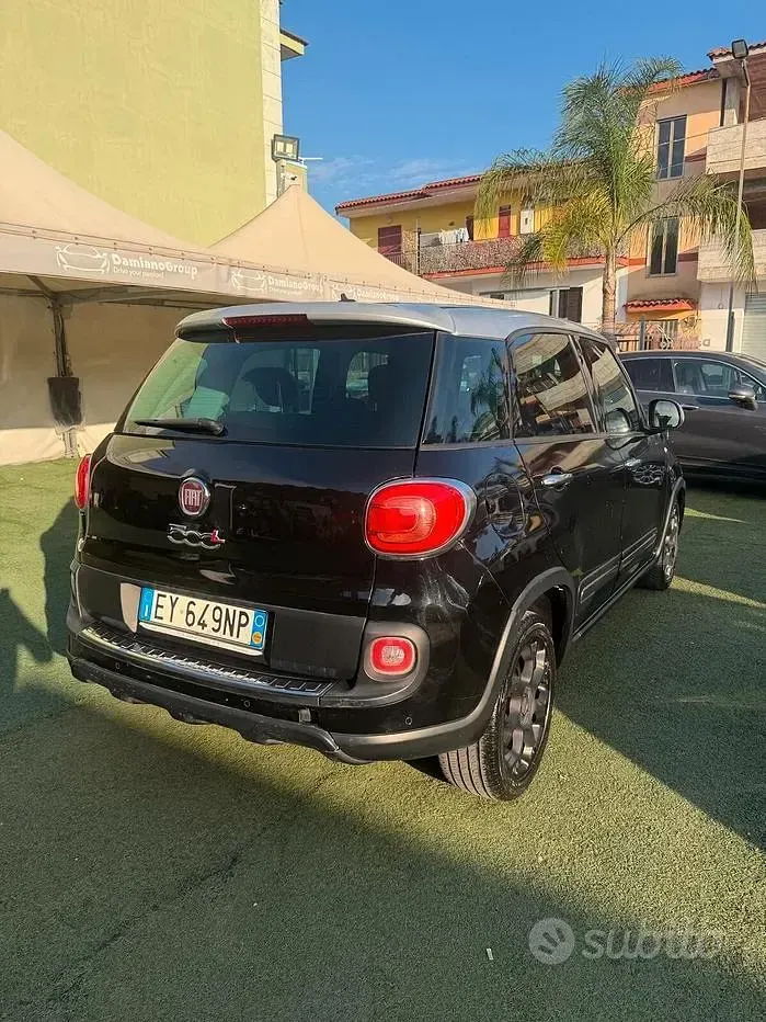 Usata Fiat 500L Trekking 120 CV (88 kW) 2015 Grigio Monovolume