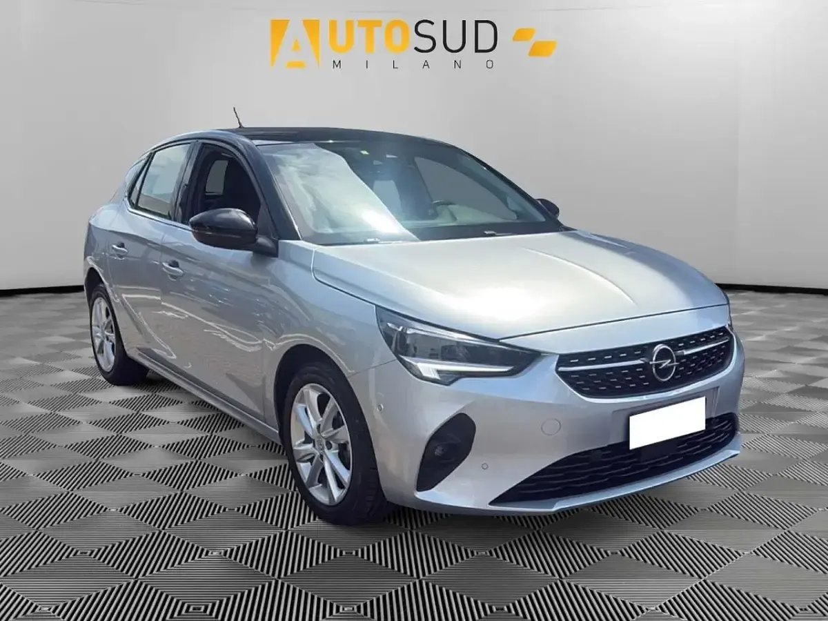 Usata Opel Corsa Elegance 101 CV (74 kW) 2023 Argento Utilitaria