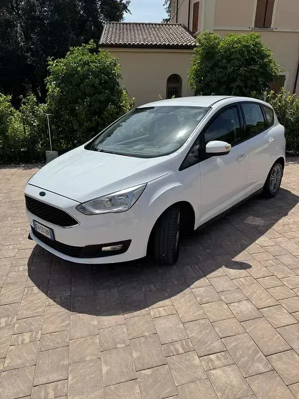 Usata Ford C-MAX Titanium S 120 CV (88 kW) 2017 Monovolume