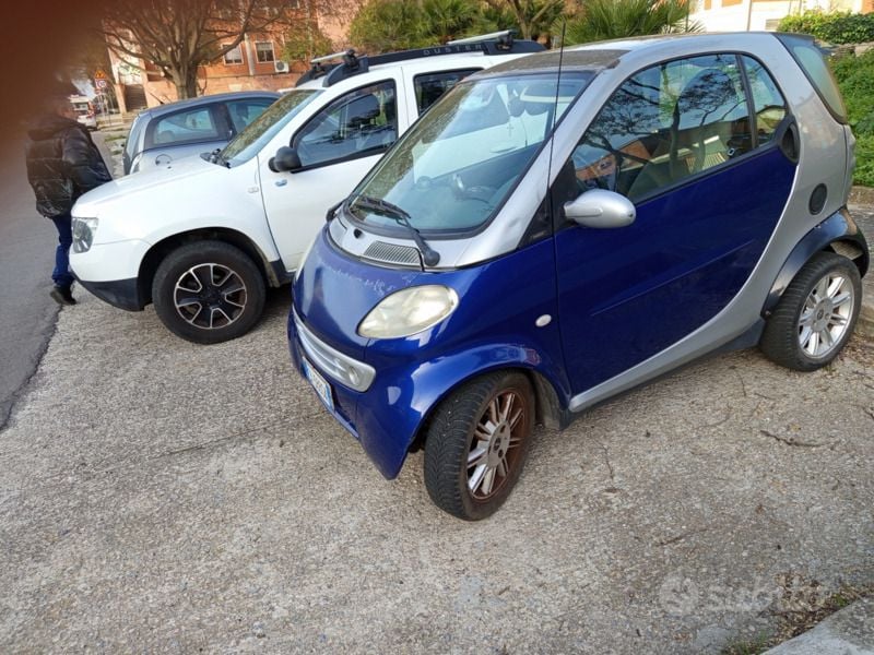 Blu Usata 2004 Smart ForTwo Coupé Passion Coupé | 4200 € - Immagine 1/4