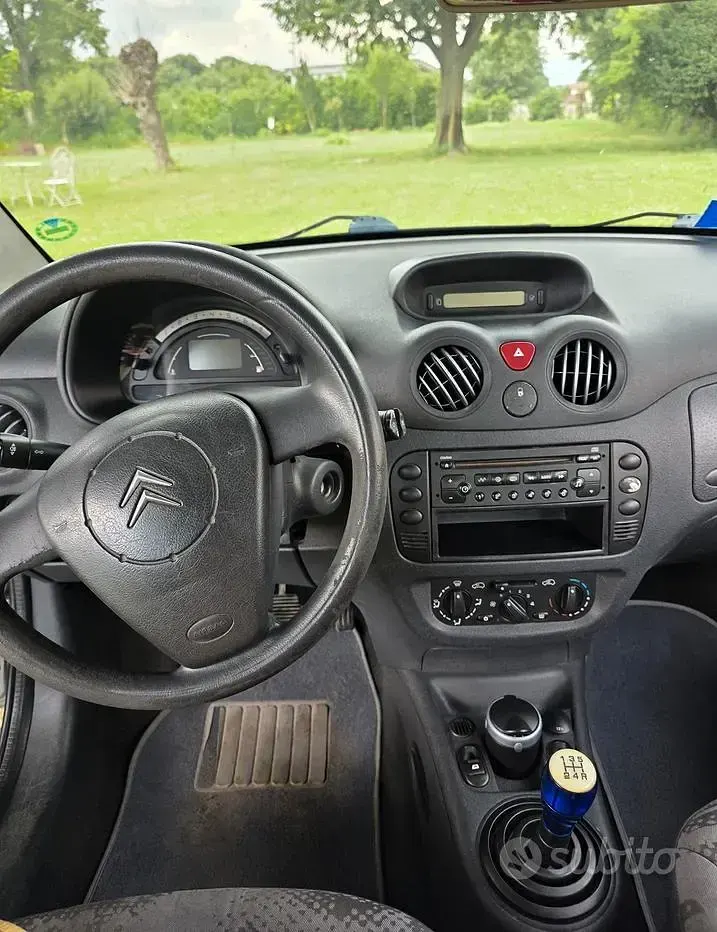 Usata Citroën C2 60 CV (44 kW) 2004 Grigio Utilitaria