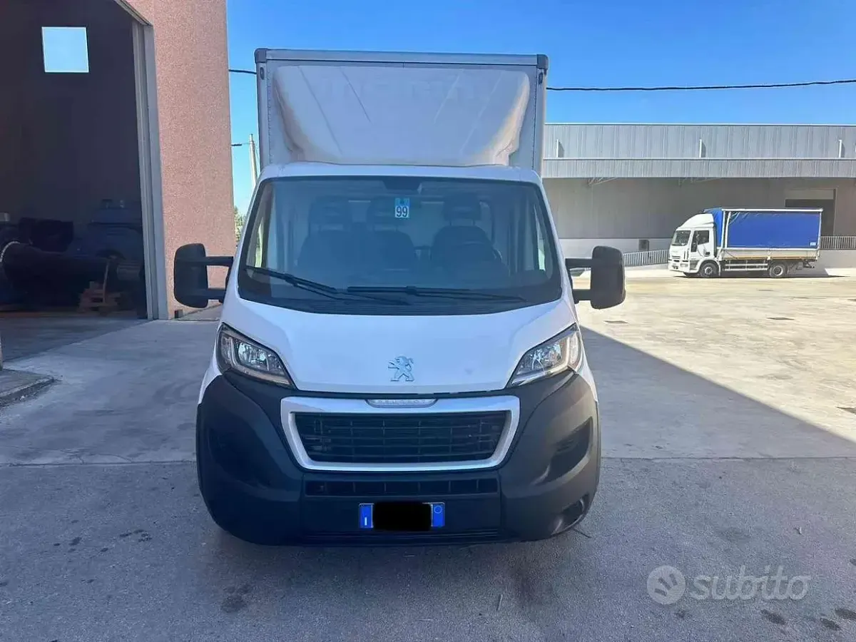 Usata Peugeot Boxer S 140 CV (102 kW) 2020 Bianco Furgone