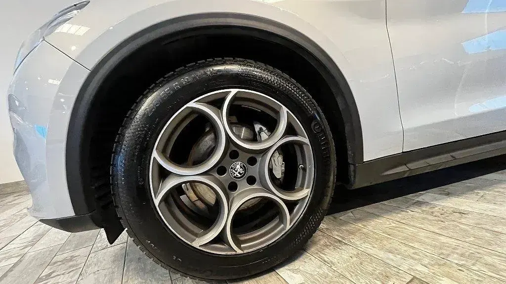 Usata Alfa Romeo Stelvio Super 190 CV (139 kW) 2022 Grigio SUV