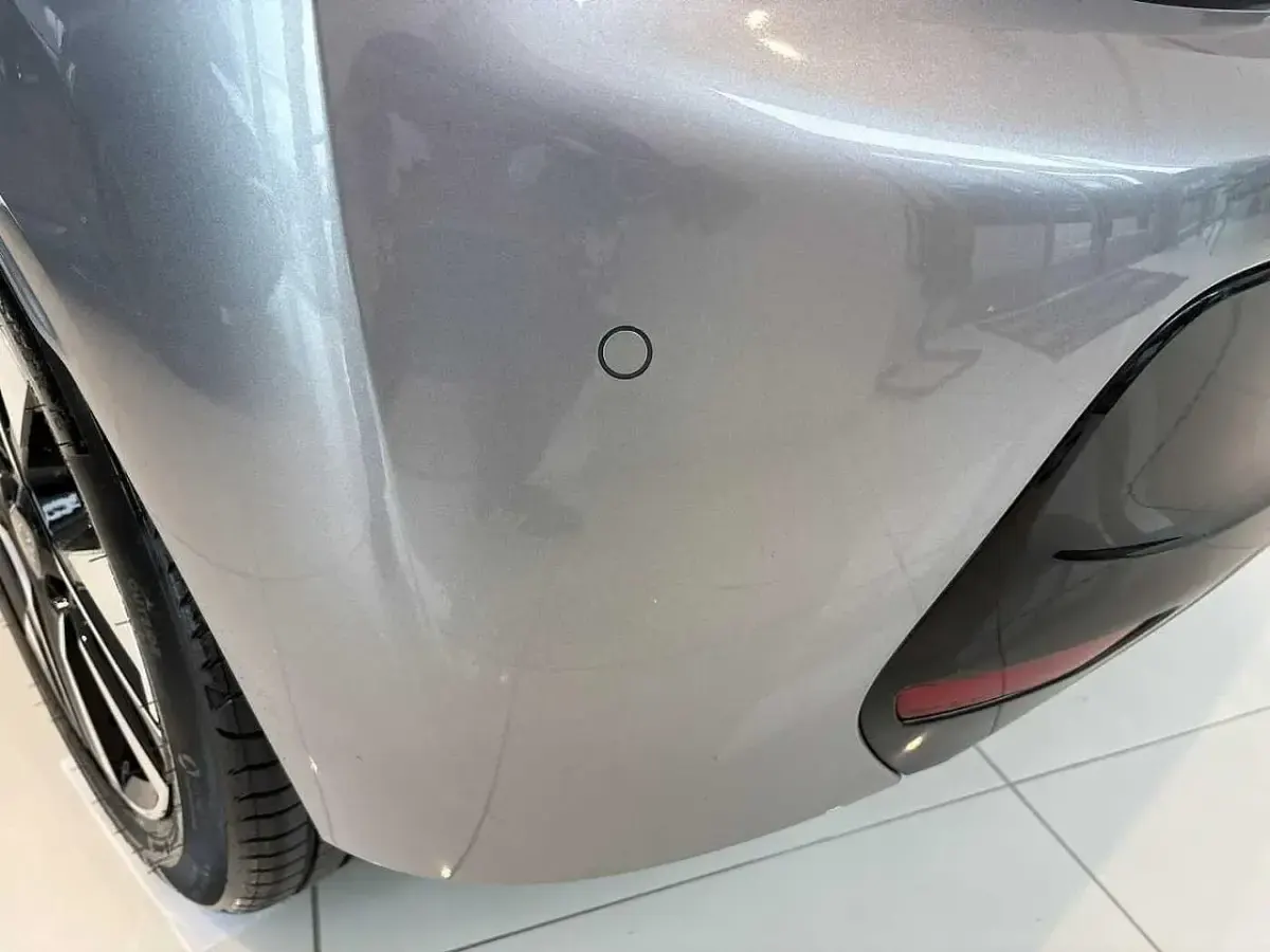 Usata Peugeot 208 Allure 101 CV (74 kW) 2025 Grigio Utilitaria