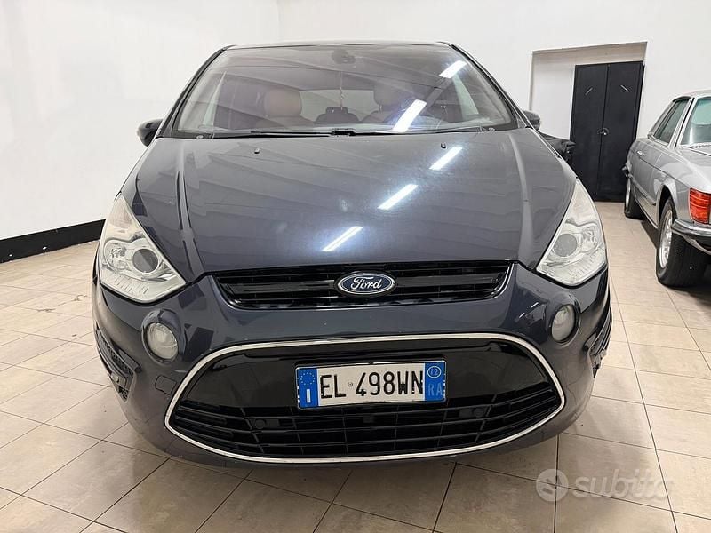 Usata Ford S-MAX Titanium 163 CV (119 kW) 2012 Grigio Monovolume