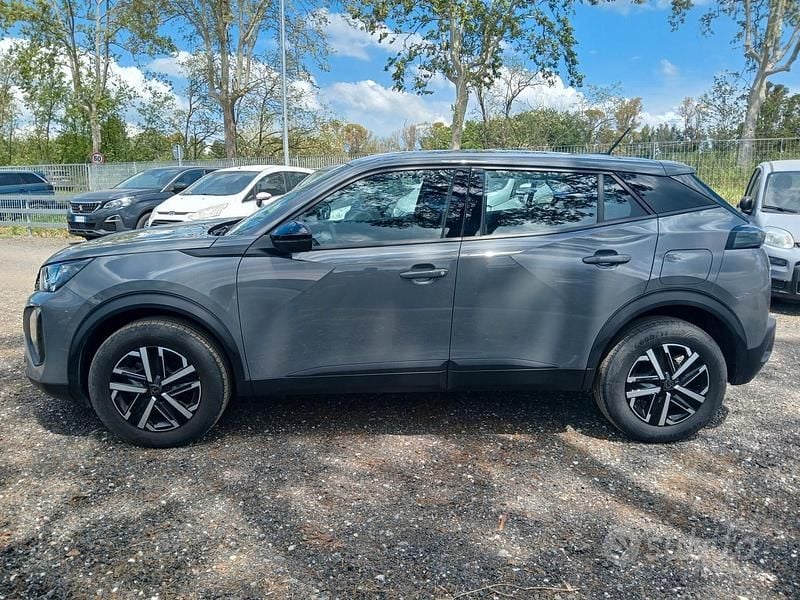 Occasion Peugeot 2008 Active 102 PK (75 kW) 2024 Grijs SUV