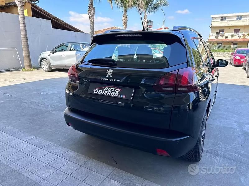 Usata Peugeot 2008 99 CV (72 kW) 2018 Nero SUV