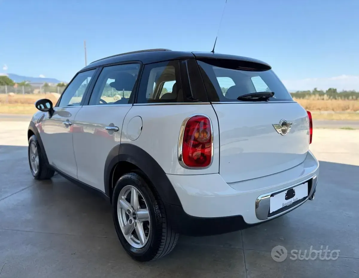 Usata Mini Cooper D Countryman 90 CV (66 kW) 2010 Bianco SUV