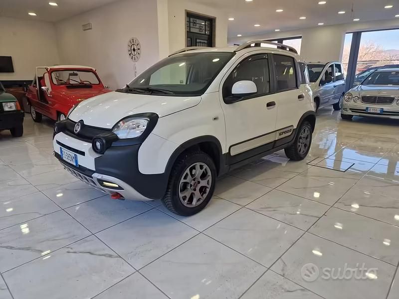 Usata Fiat Panda Cross Cross 85 CV (62 kW) 2019 Bianco Utilitaria