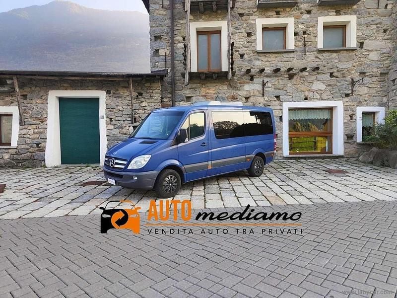 Blu/azzurro Usata 2010 Mercedes Sprinter Furgone | 19.970 € (Buon prezzo) - Immagine 1/4