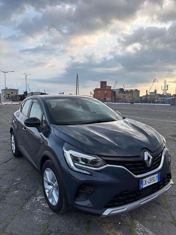 Usata Renault Captur Rive Gauche 94 CV (69 kW) 2022 Blu/azzurro SUV