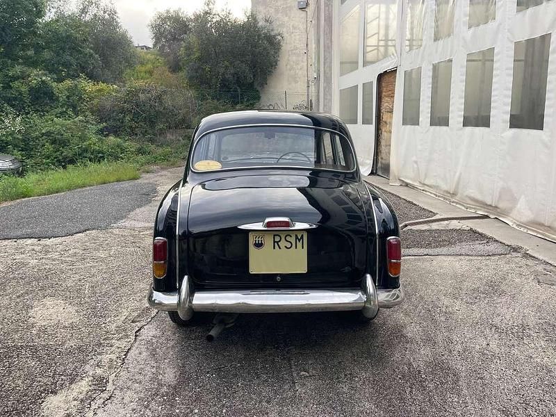 Usata Lancia Appia 44 CV (32 kW) 1956 Nero Berlina