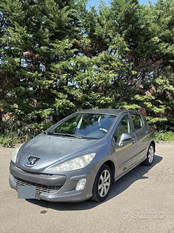 Usata Peugeot 308 Comfort 90 CV (66 kW) 2008 Grigio Berlina