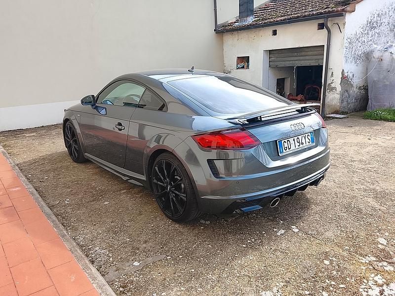 Usata Audi TT 2021 Grigio Coupé