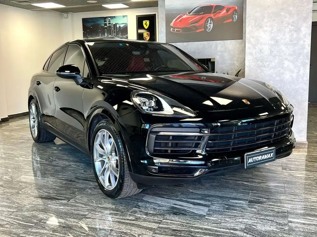 Usata Porsche Cayenne Sport 340 CV (250 kW) 2019 Nero SUV