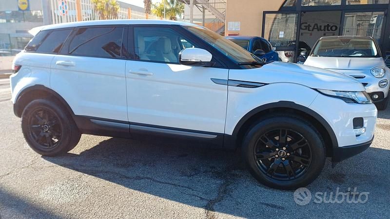 Usata Land Rover Range Rover evoque Dynamic 150 CV (110 kW) 2013 Bianco SUV