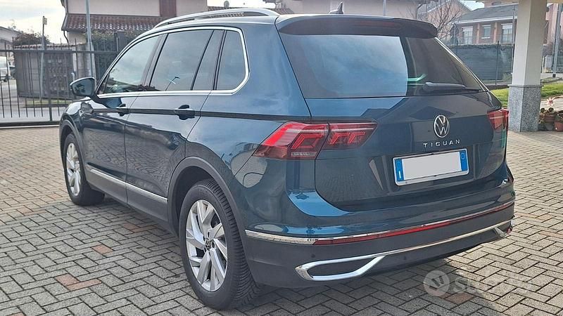 Usata VW Tiguan Elegance 150 CV (110 kW) 2023 Blu SUV