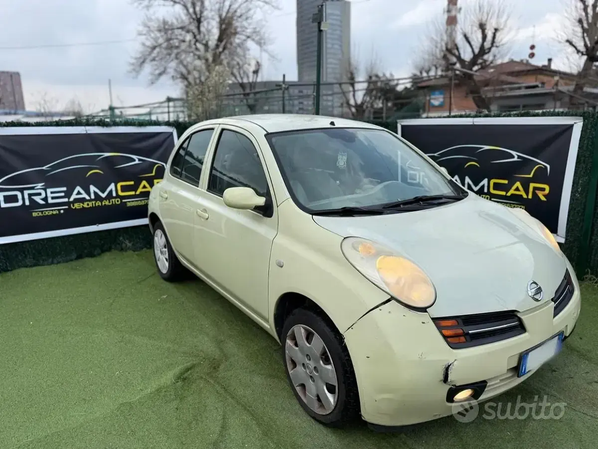 Second-hand Nissan Micra 65 CP (47 kW) 2009 Galben Berlinǎ
