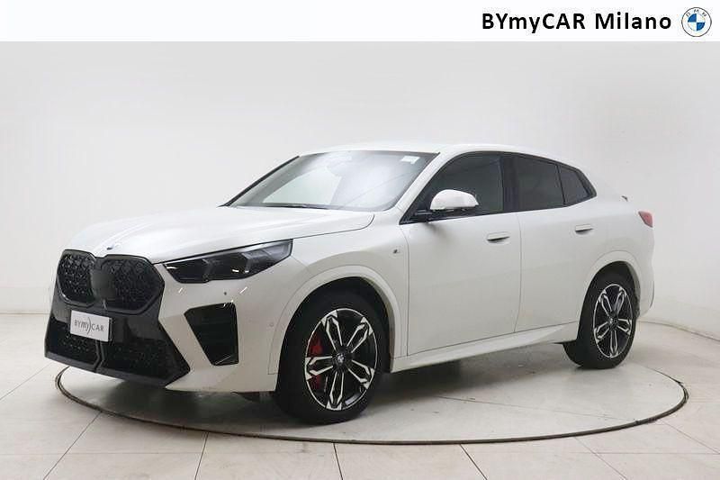 Bianco Usata 2025 BMW X2 M Sport SUV | 45.000 € - Immagine 1/3