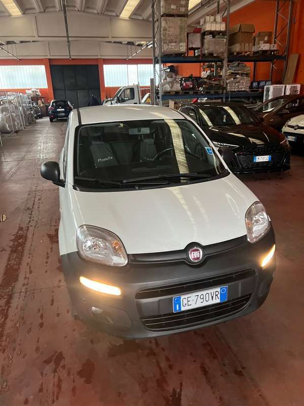 Usato 2021 Fiat Panda 1.0 El_Hybrid 69 CV (12.500 €)