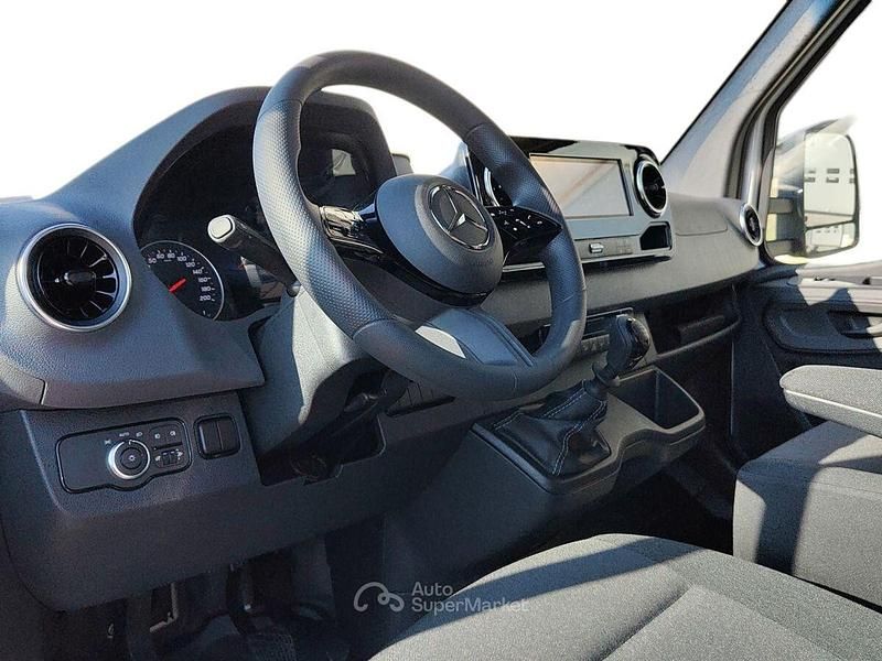 Nuova Mercedes Sprinter 2026 Bianco Furgone