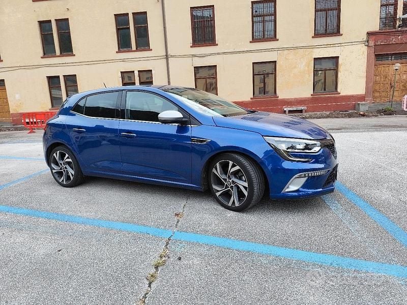 Usata Renault Mégane GT Line GT 205 CV (150 kW) 2018 Blu Utilitaria
