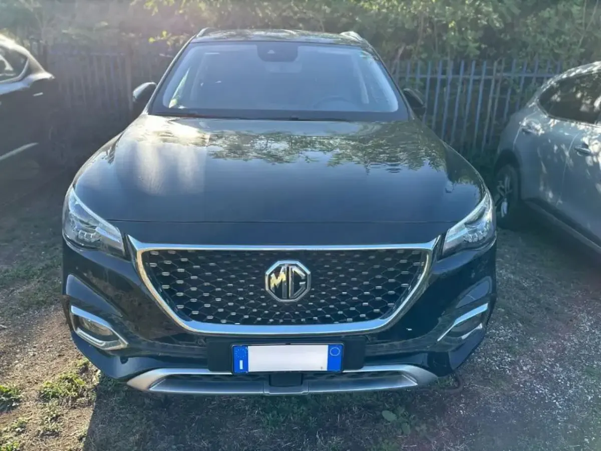 Usata MG HS Comfort 162 CV (119 kW) 2023 Nero SUV