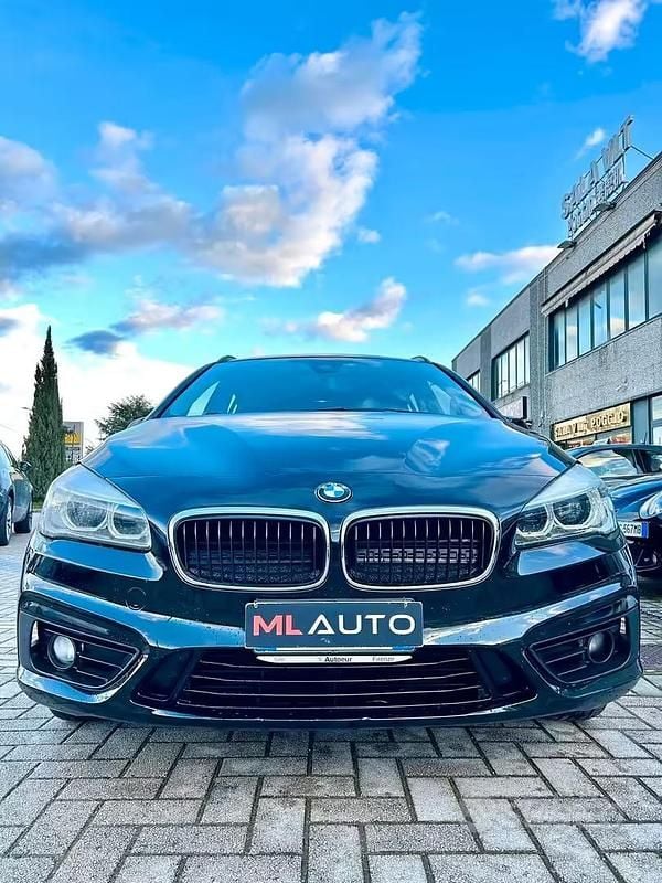 Usata BMW 216 Luxury Line 116 CV (85 kW) 2016 Nero Station wagon