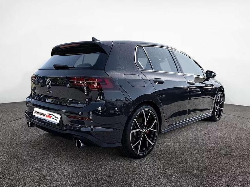 Usata VW Golf VIII GTI 245 CV (180 kW) 2022 Grau Berlina