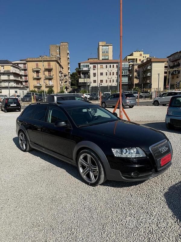 Usata Audi A6 350 CV (257 kW) 2009 Nero Station wagon