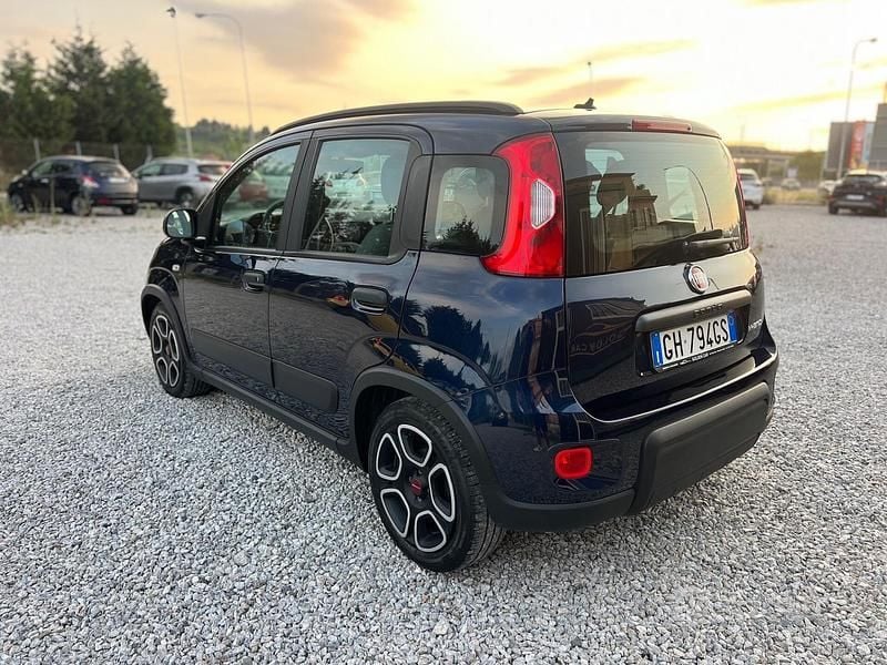 Usata Fiat Panda City Life 70 CV (51 kW) 2021 Blu Berlina