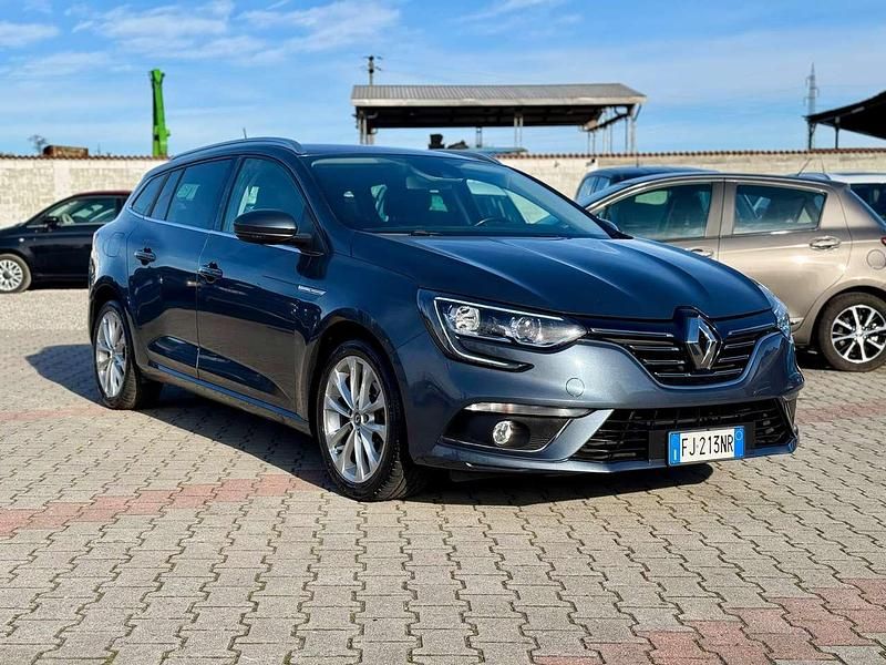 Usata Renault Mégane GrandTour Intens 110 CV (80 kW) 2017 Grigio Station wagon