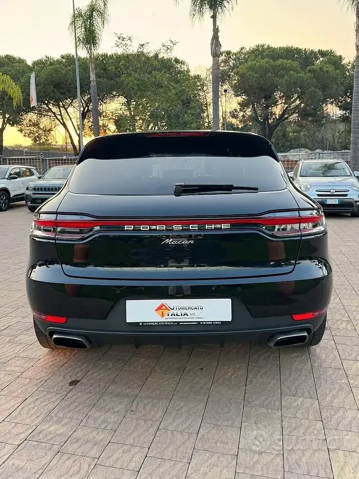 Usata Porsche Macan 245 CV (180 kW) 2021 Nero SUV